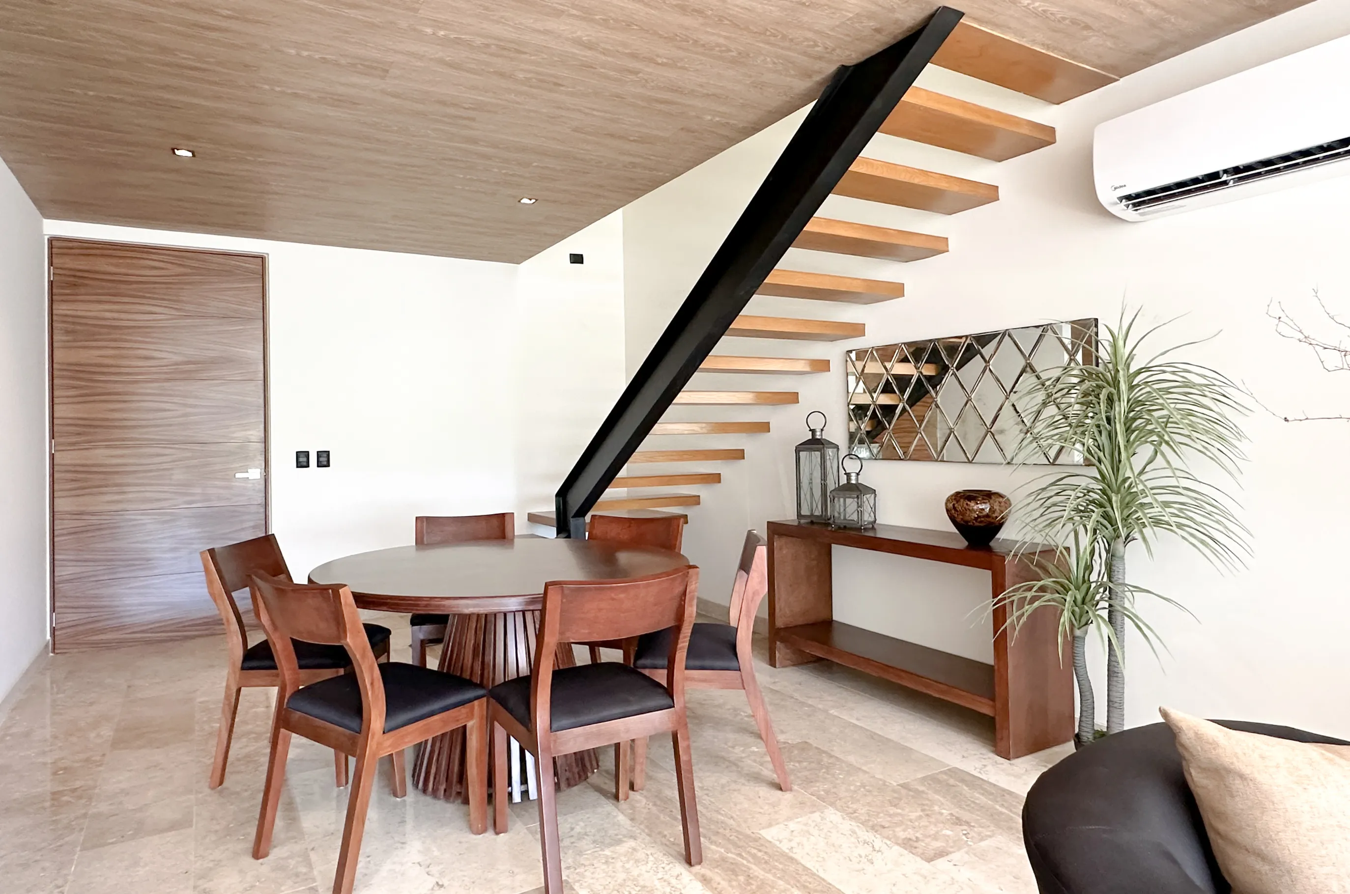 DEPARTAMENTO DE 3 RECÁMARAS EN VENTA UBICADO EN ENSO MONTEBELLO EN MÉRIDA .webp